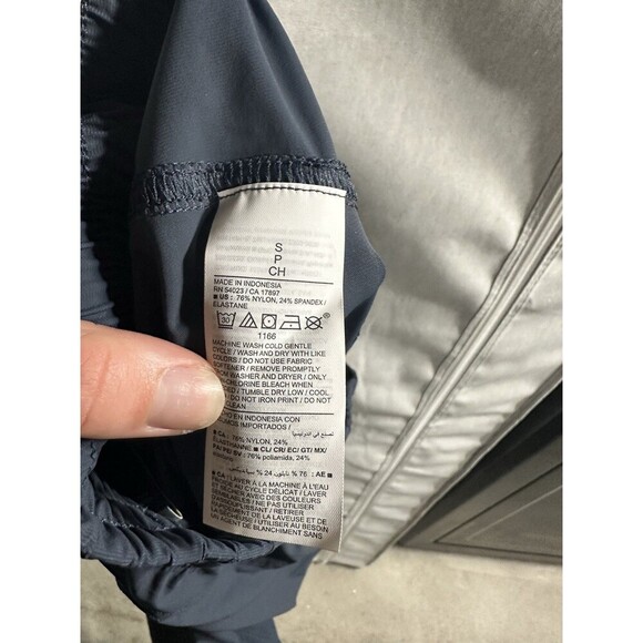 NWT Old Navy High Waisted Sleek Joggers Go Dry Gray Size Small - Picture 9 of 9